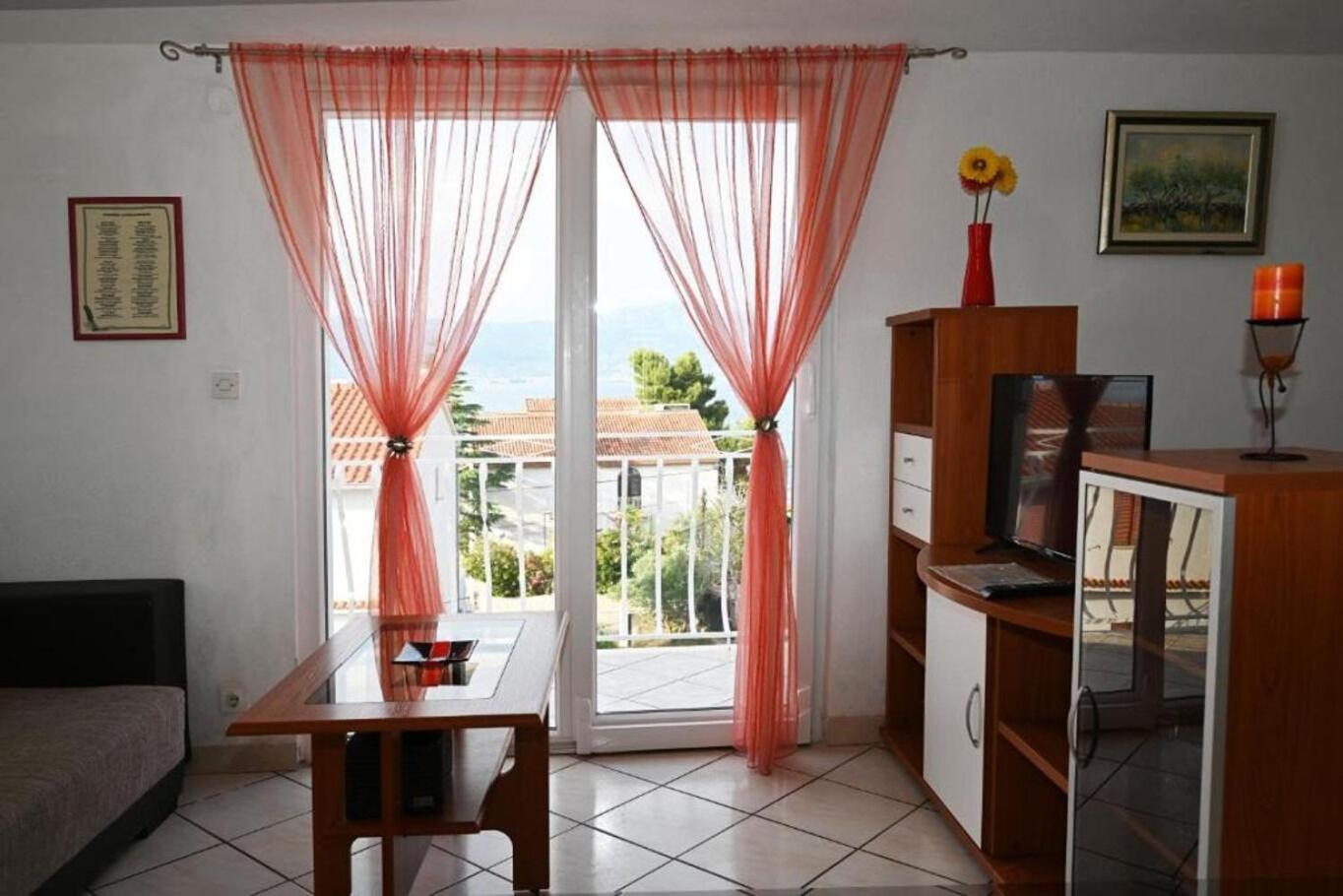 Apartment Mihovilovic Слатине Екстериор снимка