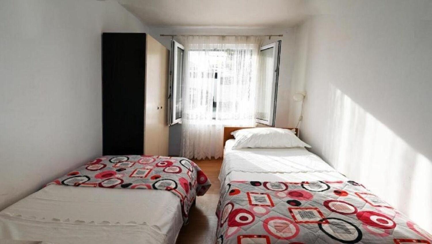 Apartment Mihovilovic Слатине Екстериор снимка
