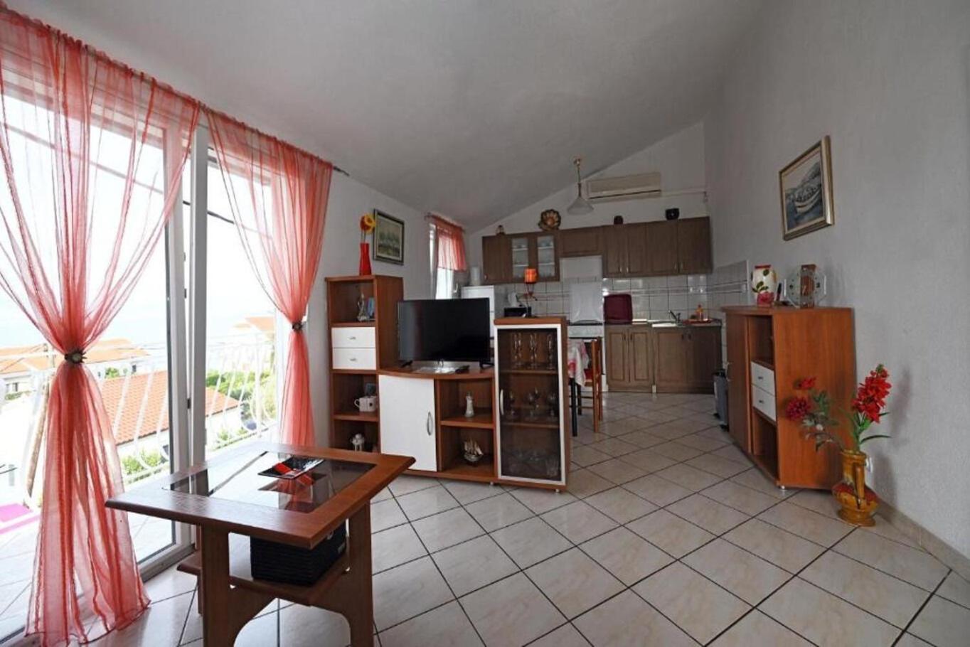 Apartment Mihovilovic Слатине Екстериор снимка