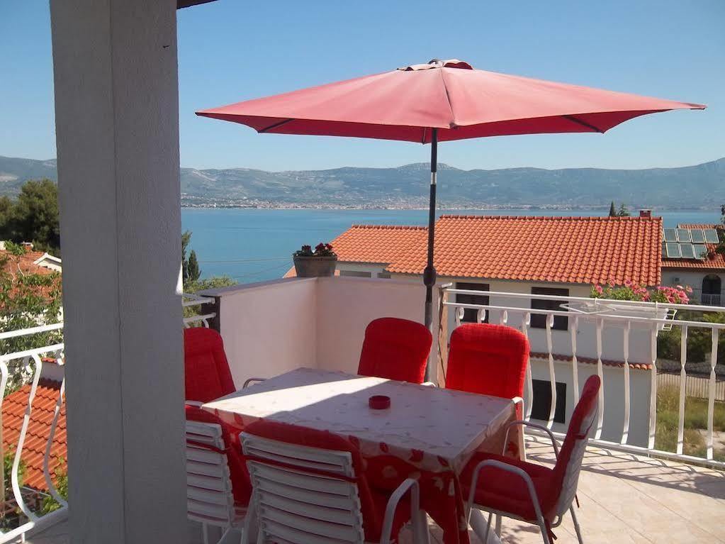 Apartment Mihovilovic Слатине Екстериор снимка